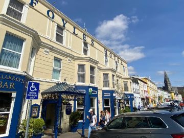 Foyles Hotel