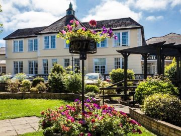 Glencarn Hotel & Leisure Centre