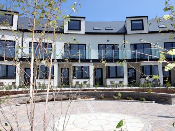 Strandhill Lodge & Suites