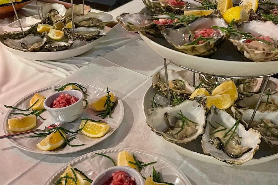 Dooley’s Seafood & Steakhouse Restaurant