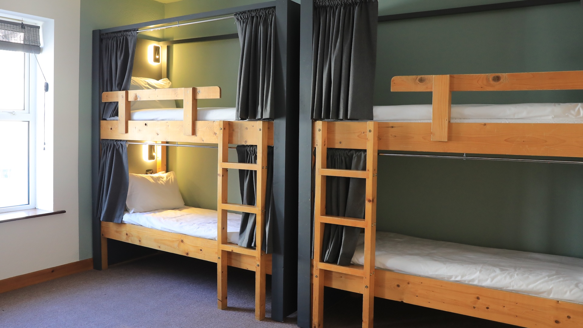 10 Bed Dormitory