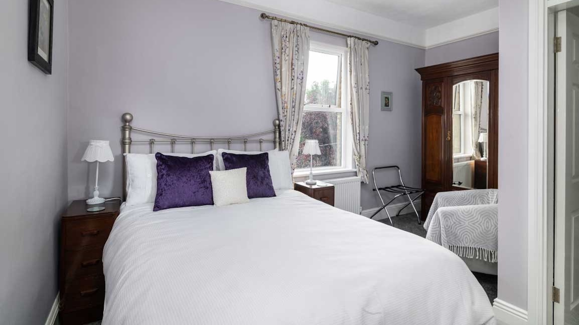 Riverdale House B&B – Deluxe Double Room
