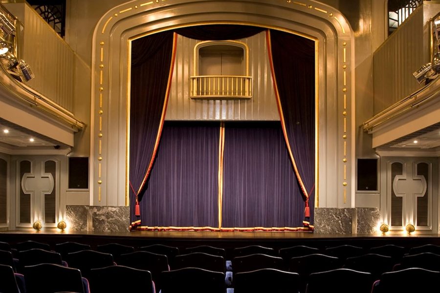 Set Theatre