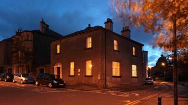 Corrib House Guest Accommodation & Tea Rooms