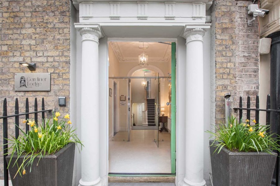 Gardiner Lodge Townhouse